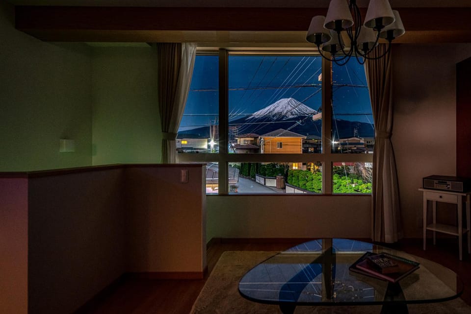 Night, Living room, Mountain view