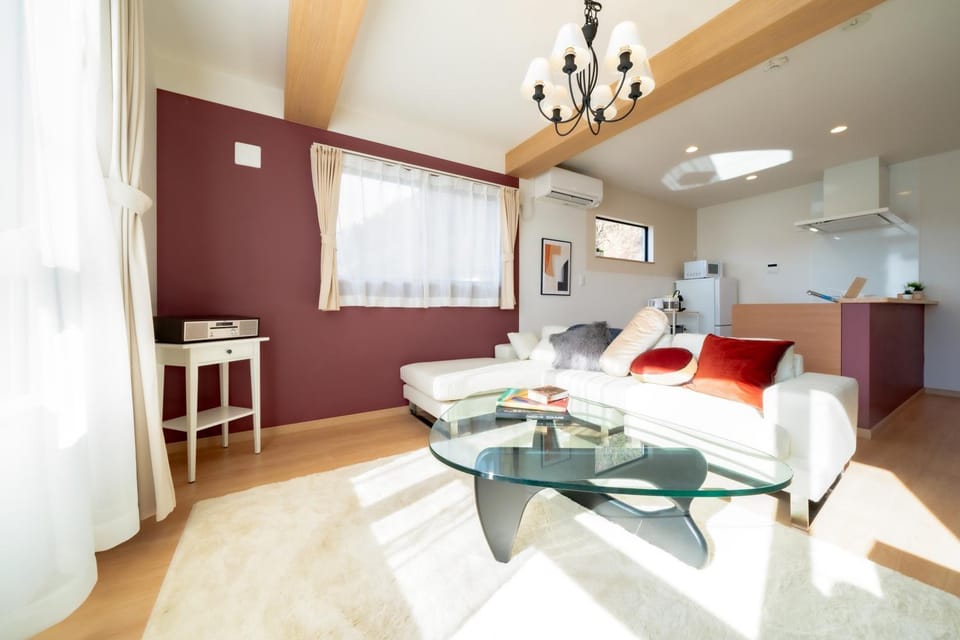 Living room, Seating area, air conditioner