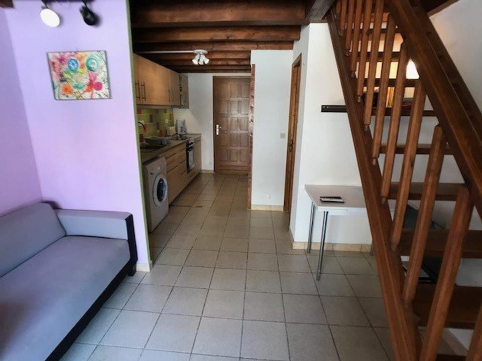 Charmante Villa T3 avec Terrasse, Parking et Proximité Plage - Idéale Familles, 5 Couchages - FR-1-81-472 Villa in Leucate