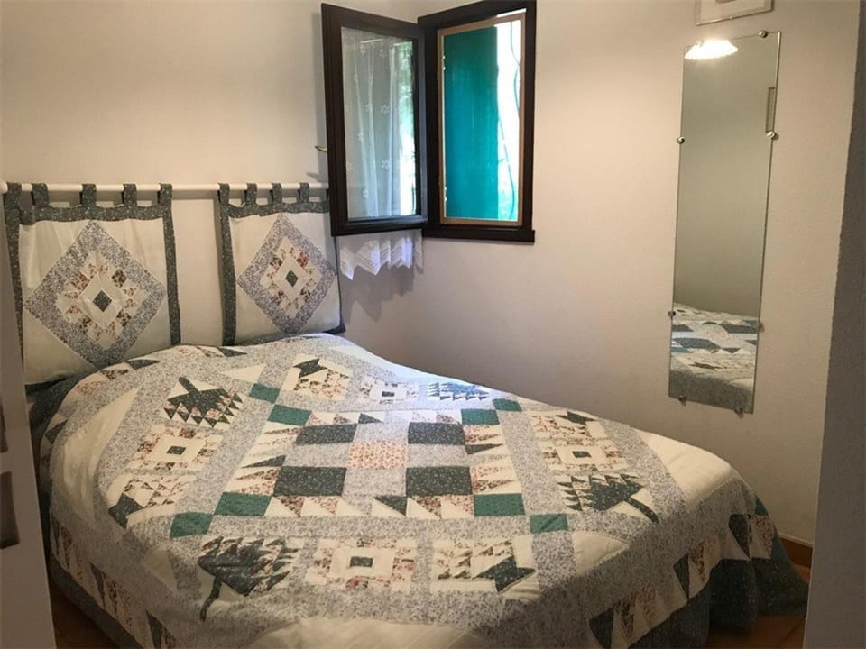 Charmante Villa avec Terrasse, à 250m de la Plage, 6 couchages - Port Leucate - FR-1-81-480 Villa in Leucate