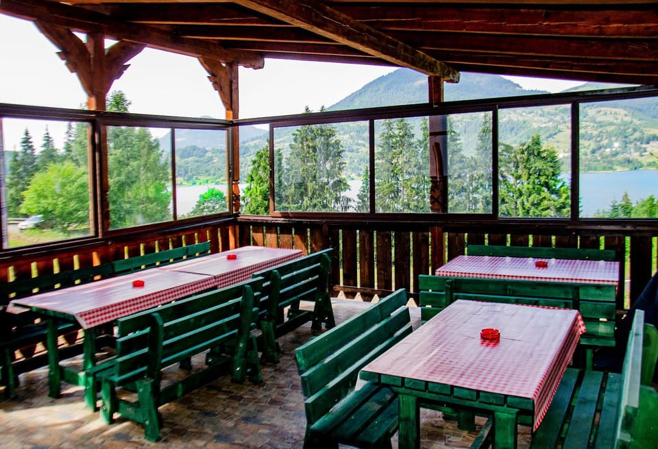 Vila Ozon 90 Bed and Breakfast in Romania