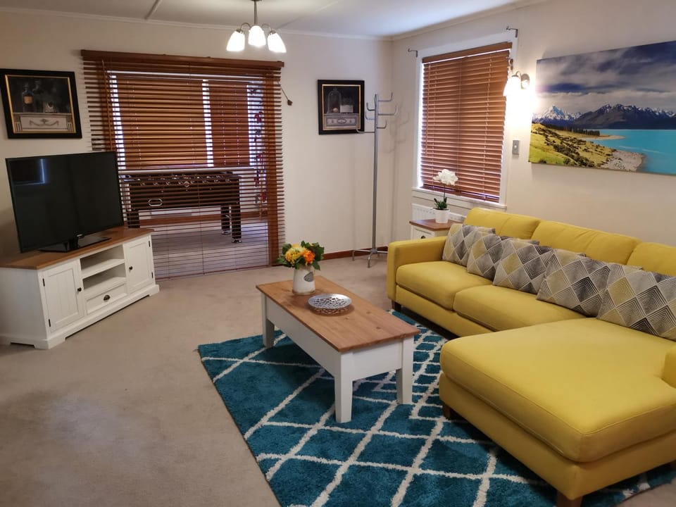 TV and multimedia, Living room