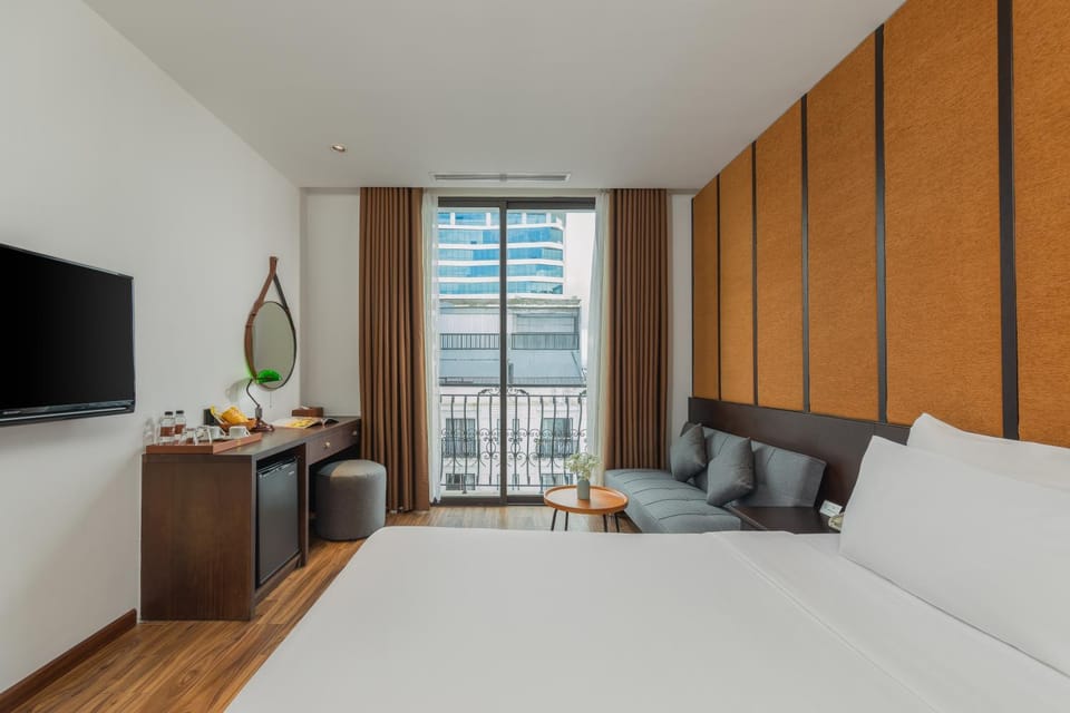 Bed, View (from property/room)