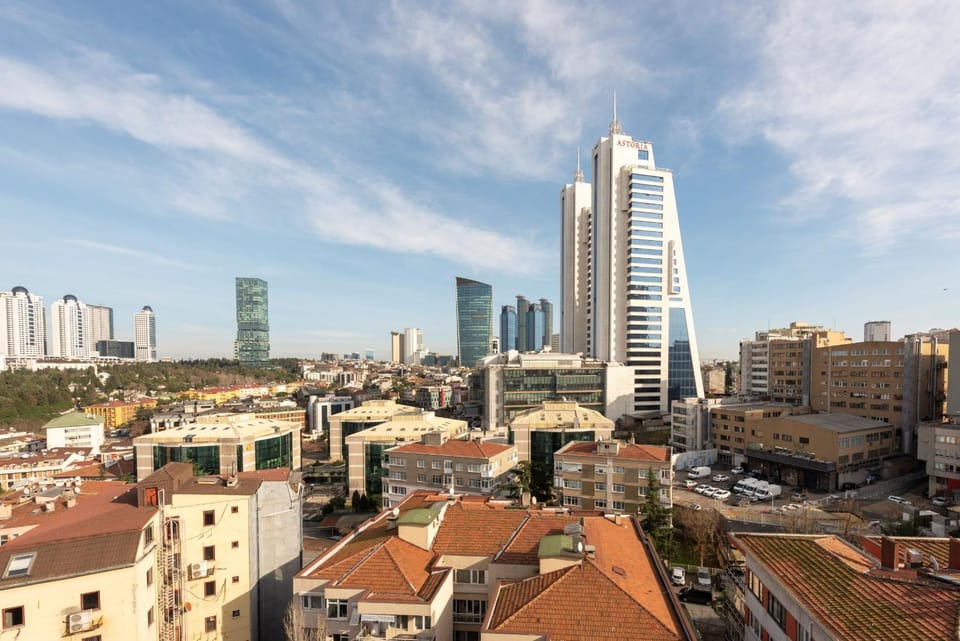 Neighbourhood, City view