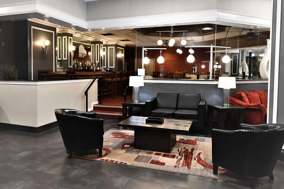 Lobby or reception, On site
