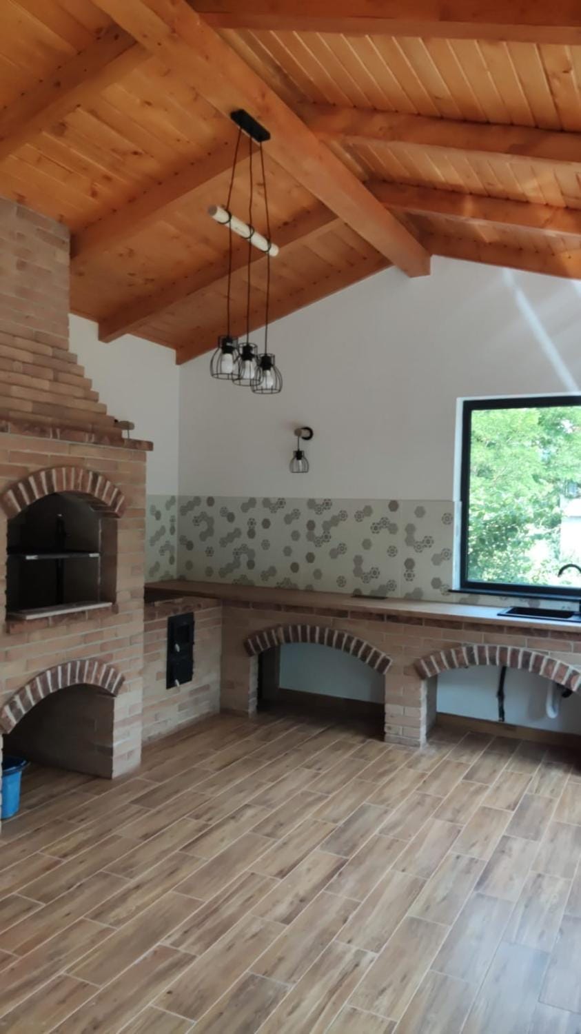 BBQ facilities, Kitchen or kitchenette