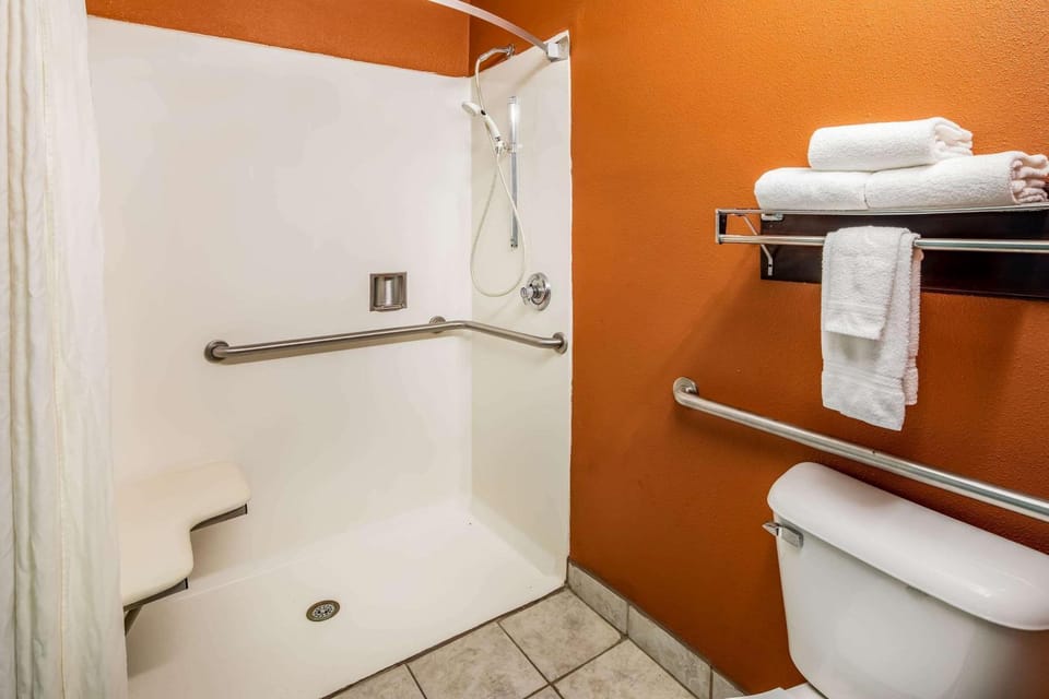 Shower, Bathroom, Photo of the whole room, On site, ADAM