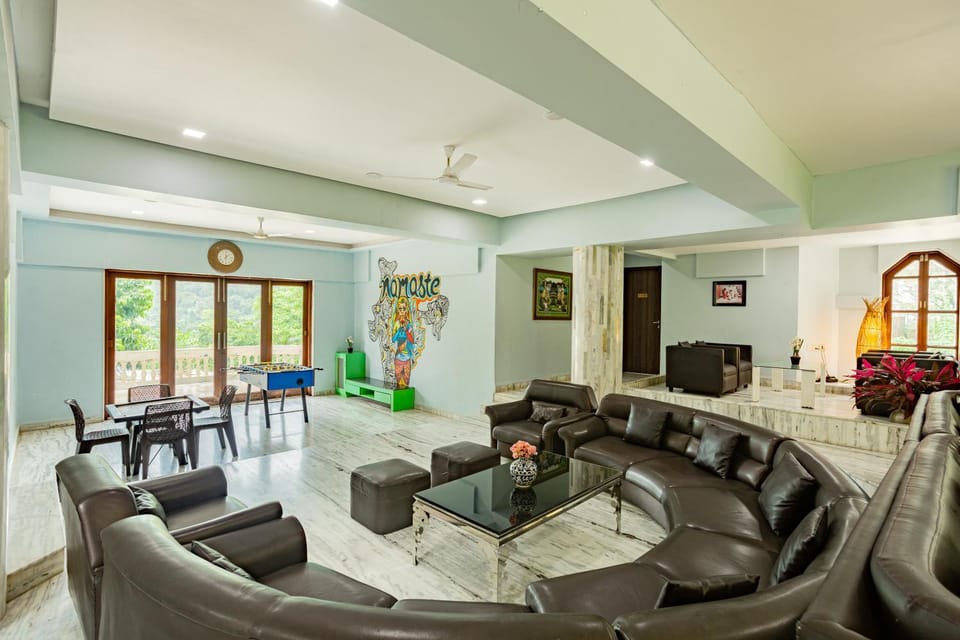 TV and multimedia, Living room, Dining area