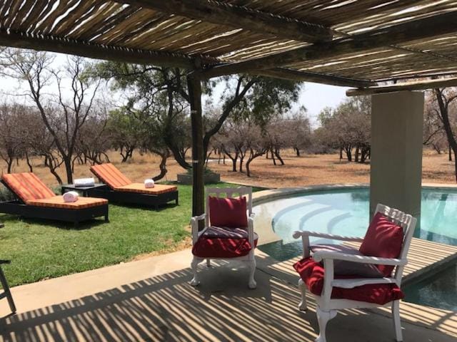 Kareefontein 8 Bedroom Lodge IKH1 House in North West, South Africa