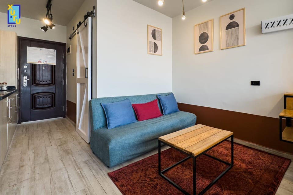 Jacuzzi Studio By The Historic Pyramids Apt3 Apartment in Egypt