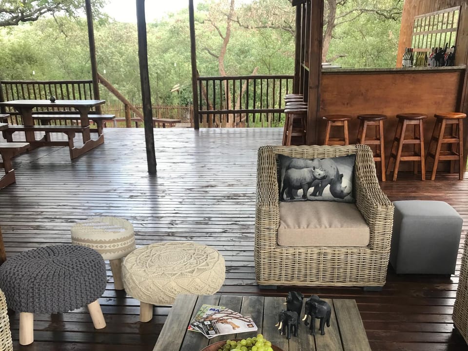 Lounge or bar