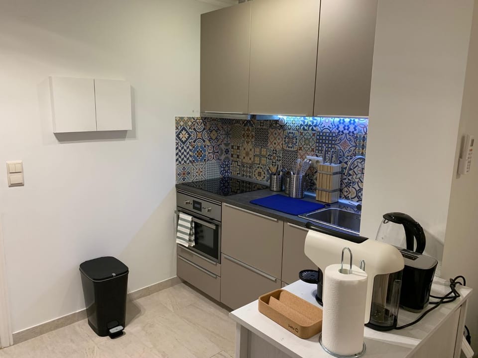 Coffee/tea facilities, Kitchen or kitchenette