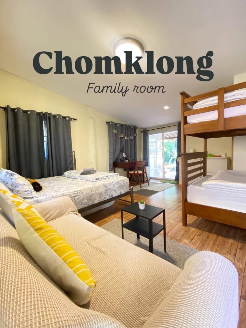 Photo of the whole room, Bedroom, bunk bed