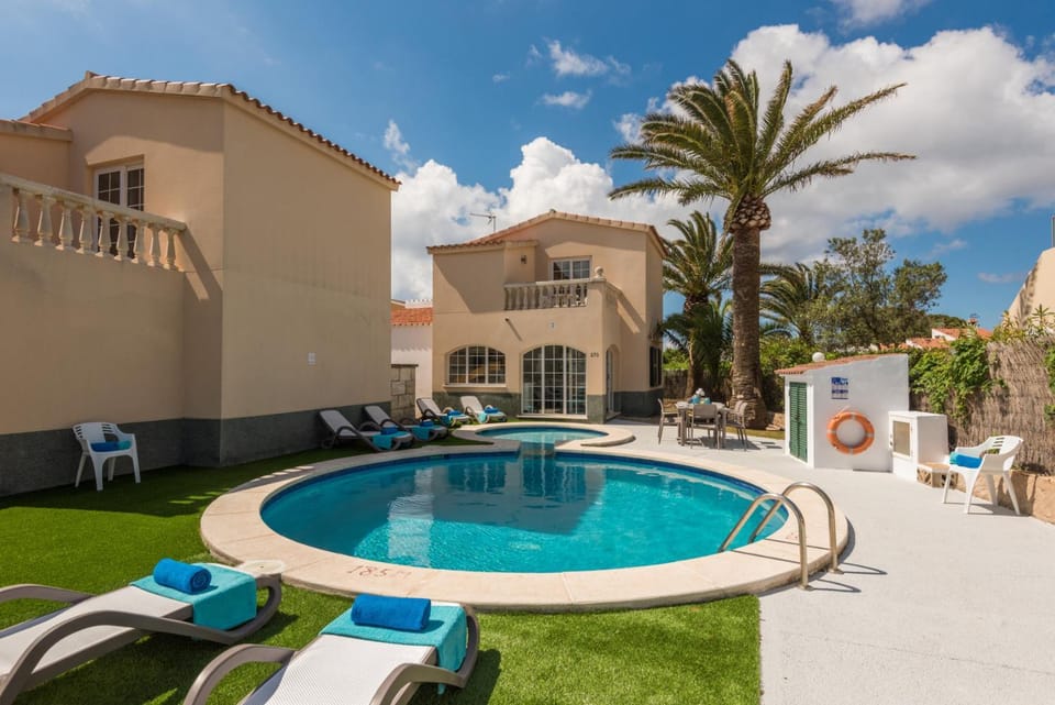 Patio, Garden, Balcony/Terrace, Garden view, Pool view, Swimming pool, sunbed