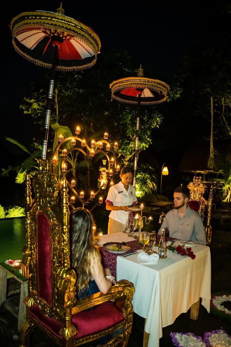 Restaurant/places to eat, Restaurant/places to eat