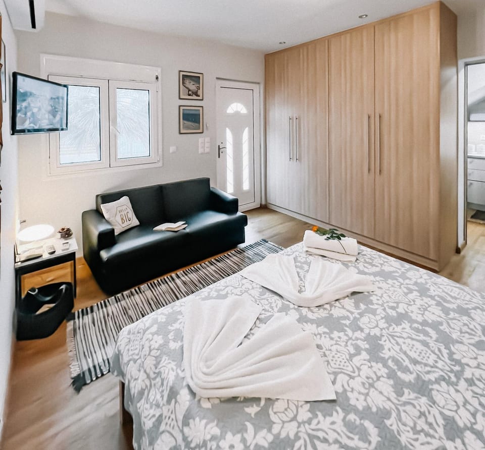 Galini Studios Paralia Platanou Apartment in Peloponnese, Western Greece and the Ionian