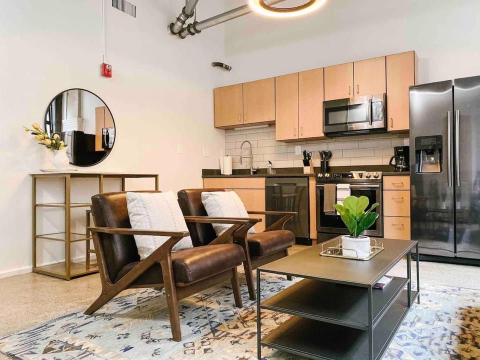 Cozy Downtown Loft Apartment in Knoxville