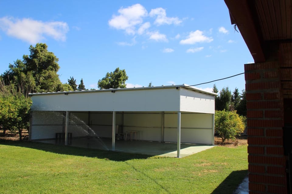 Property building, Garden, Garden view