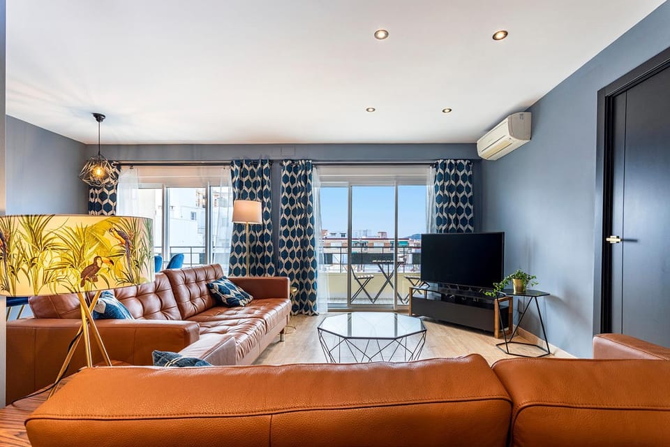 Lounge or bar
