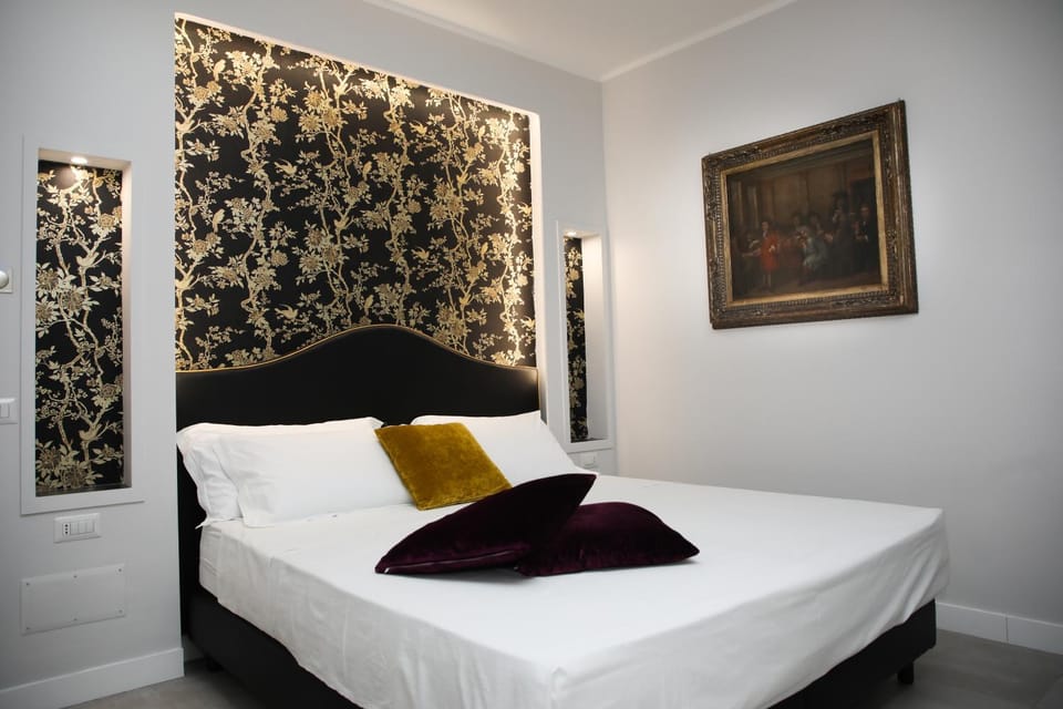 Principessa Isabella Luxury Rooms Bed and Breakfast in Salerno