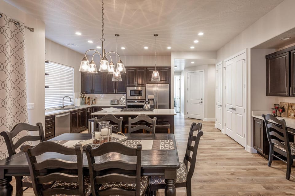 Epic Escape House in St George