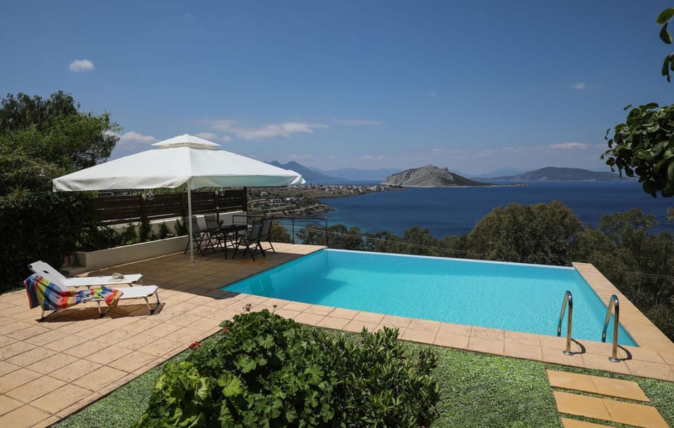 Library, Balcony/Terrace, Sea view, Swimming pool