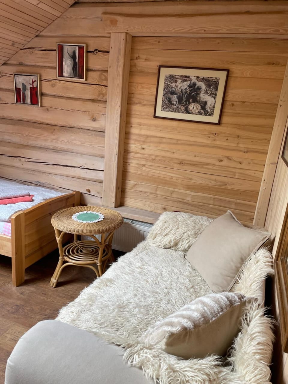 Photo of the whole room