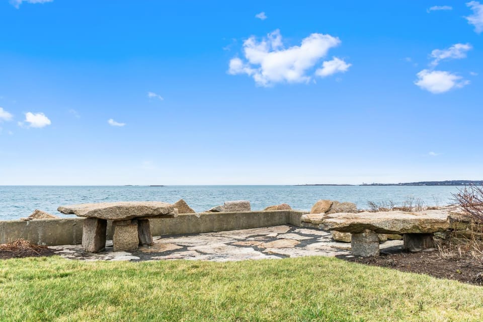 Andrews Point Ocean Home House in Rockport