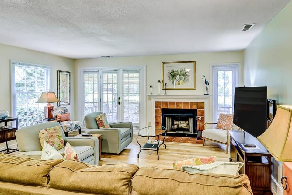Evian 241 House in Hilton Head Island