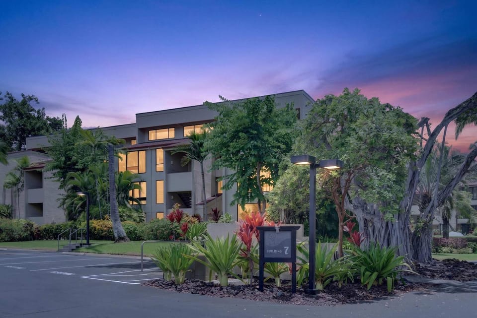 Keauhou Kona Surf & Racquet Club #7-302 House in Big Island