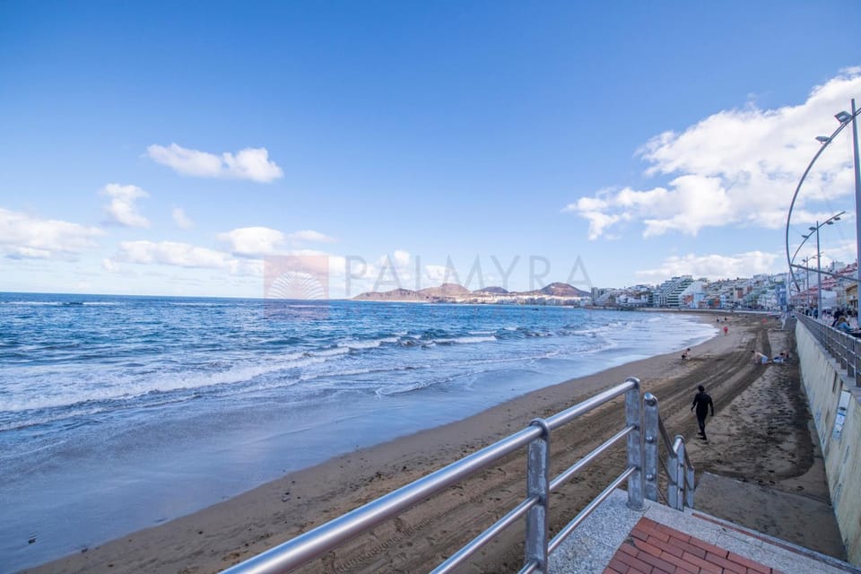 Trip Canteras, new Beach Apartment Apartment in Las Palmas de Gran Canaria