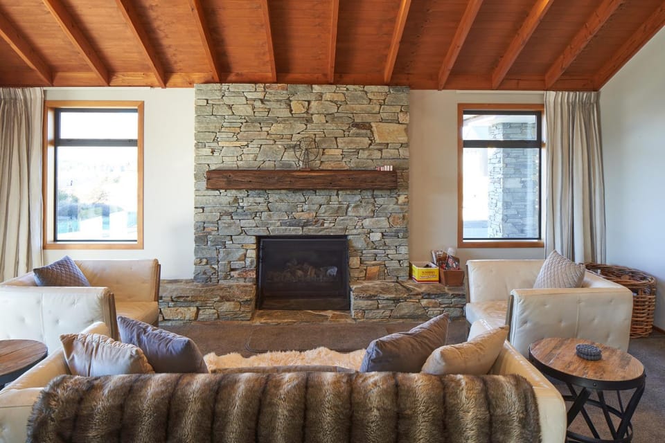 Living room, Seating area, flat iron