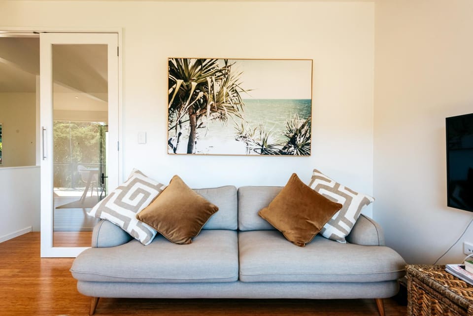 Living room, Decorative detail