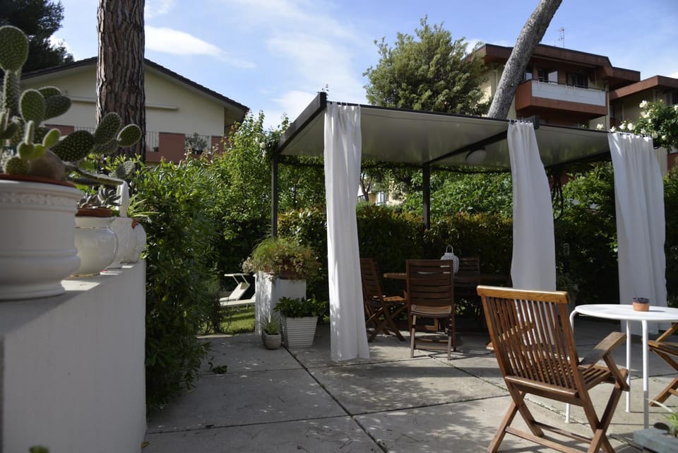 Bed And Breakfast 22 Garibaldi Home Bed and Breakfast in Riccione