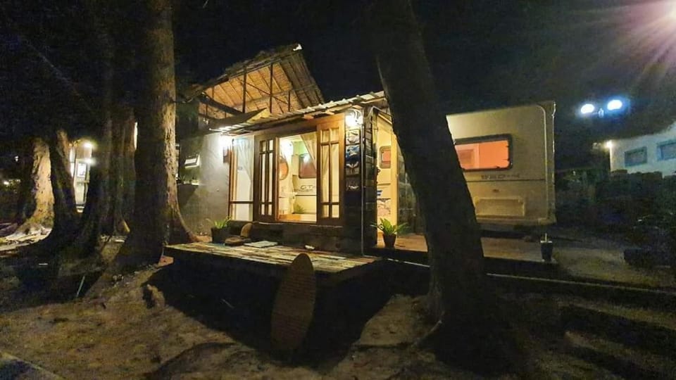 Maliblues Bed & Art Gallery Resort in Thailand