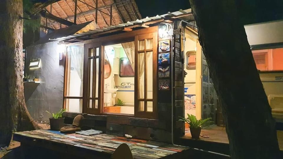 Maliblues Bed & Art Gallery Resort in Thailand