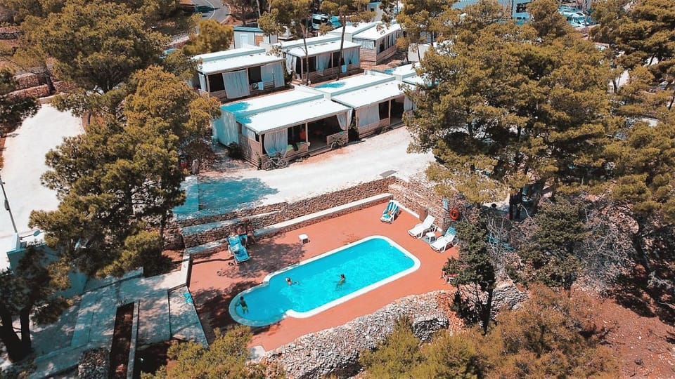 Property building, Swimming pool
