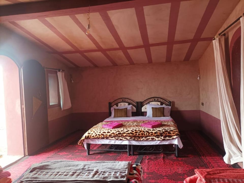 Sahara Bedouin camp Luxury tent in Morocco