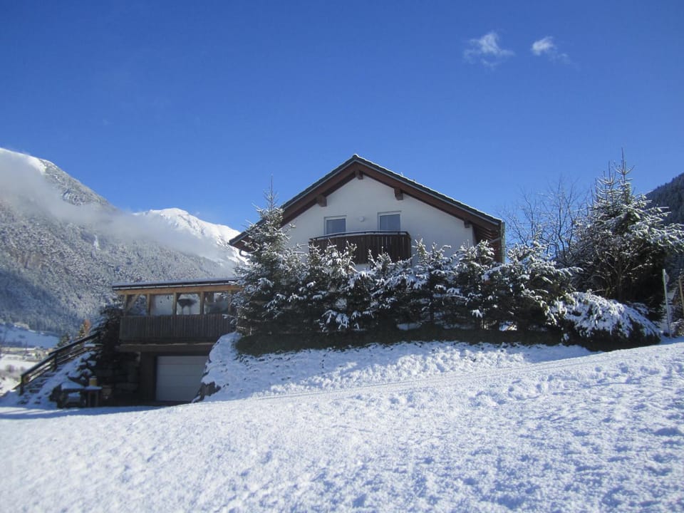 Property building, Winter