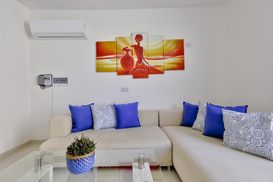 Living room, air conditioner