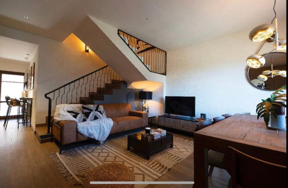 Property building, Living room