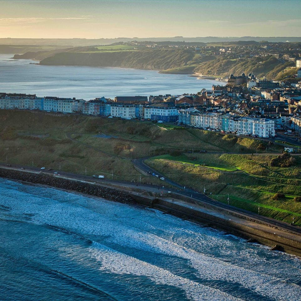 Property building, Nearby landmark, Natural landscape, Bird's eye view, Beach, City view, Sea view, Sports, Sunrise