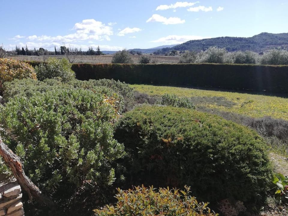 Jolie Villa dans LE LUBERON AU TOP House in Provence-Alpes-Côte d'Azur