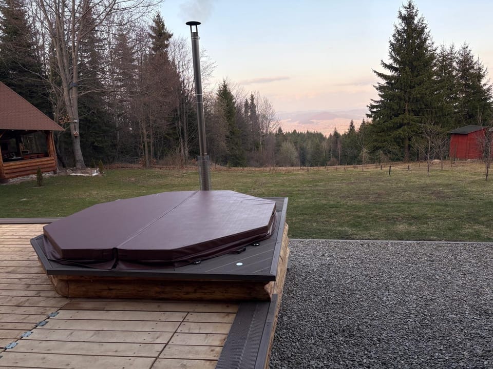 Hanna's Hidden Haven House in Romania