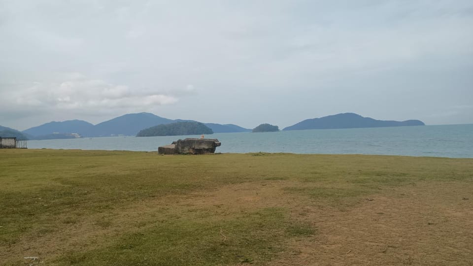 Nearby landmark, Day, Natural landscape, Mountain view, River view, Sea view