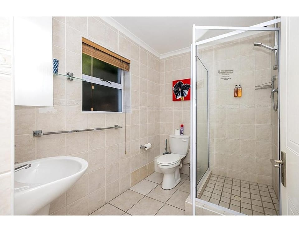 Secret Garden Guesthouse Bed and Breakfast in Cape Town