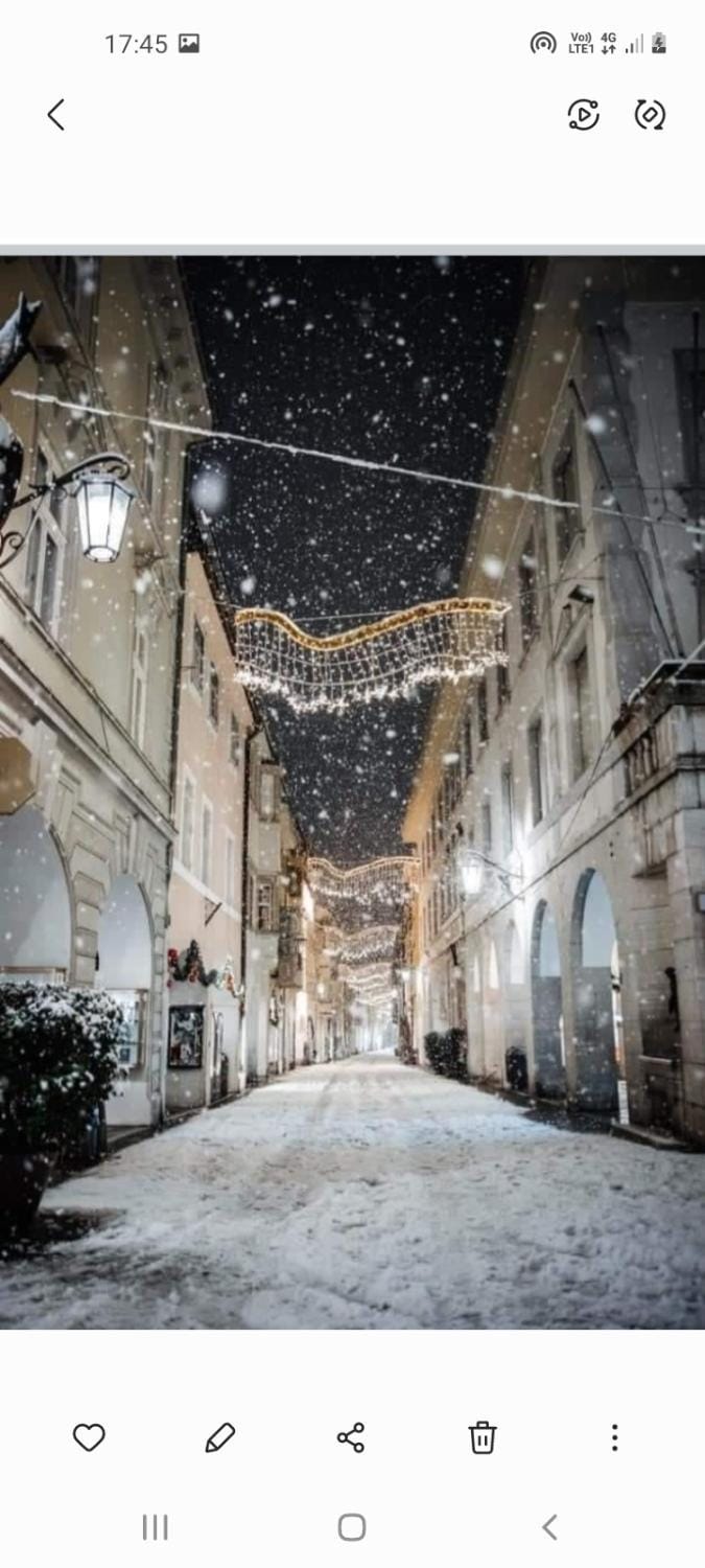 Night, Neighbourhood, Winter, City view, Street view