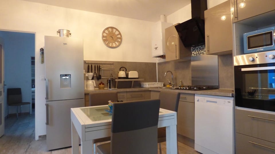 Résidence L'Aquarium Apartment hotel in Arcachon
