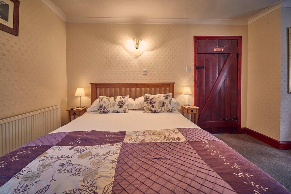 Bed, Bedroom, internet