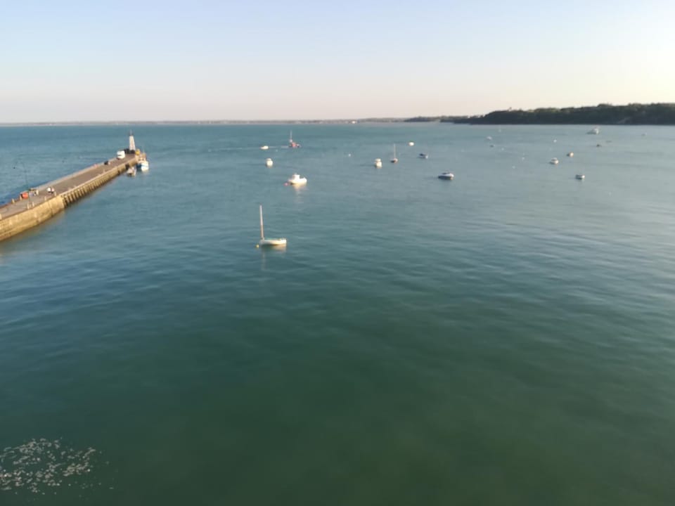 Property building, Sea view